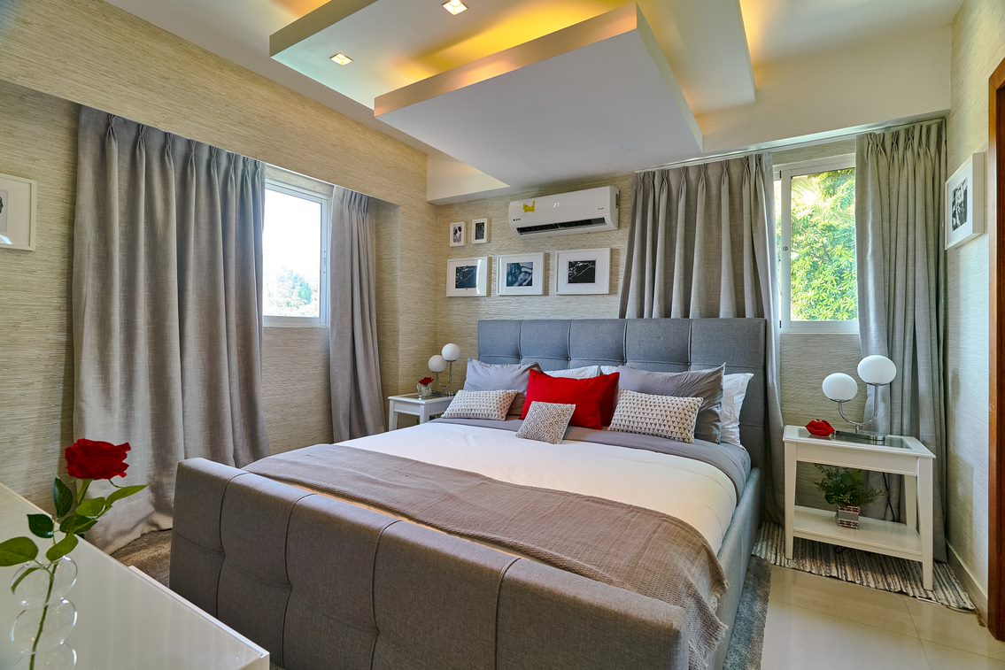 Great Investment Opportunity One Bedroom Fully Furnished - Image 4