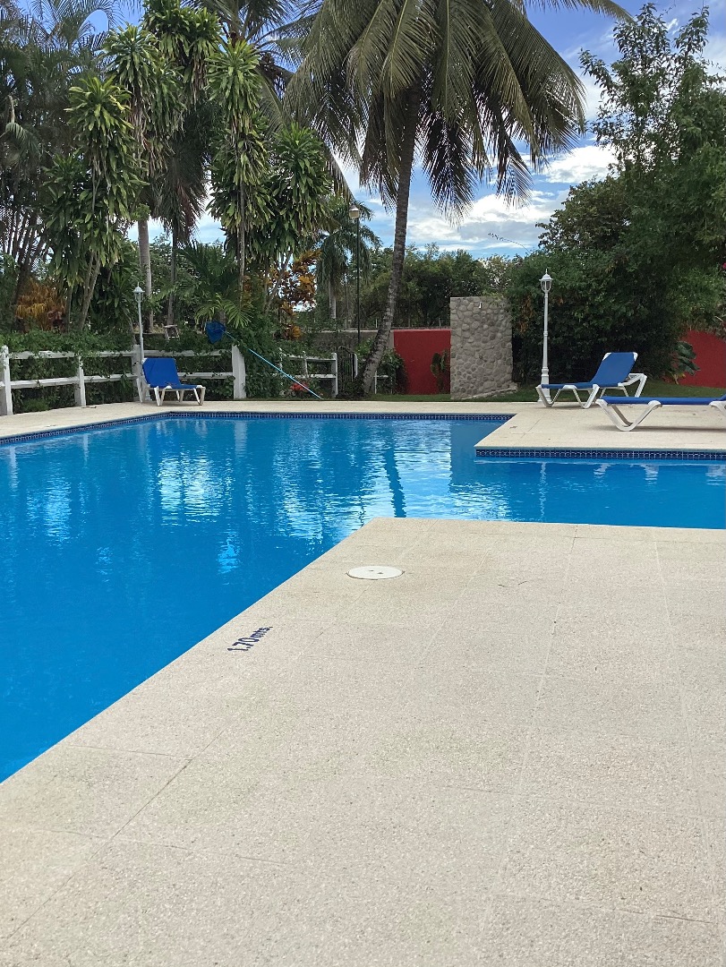 Huge Villa - Image 4