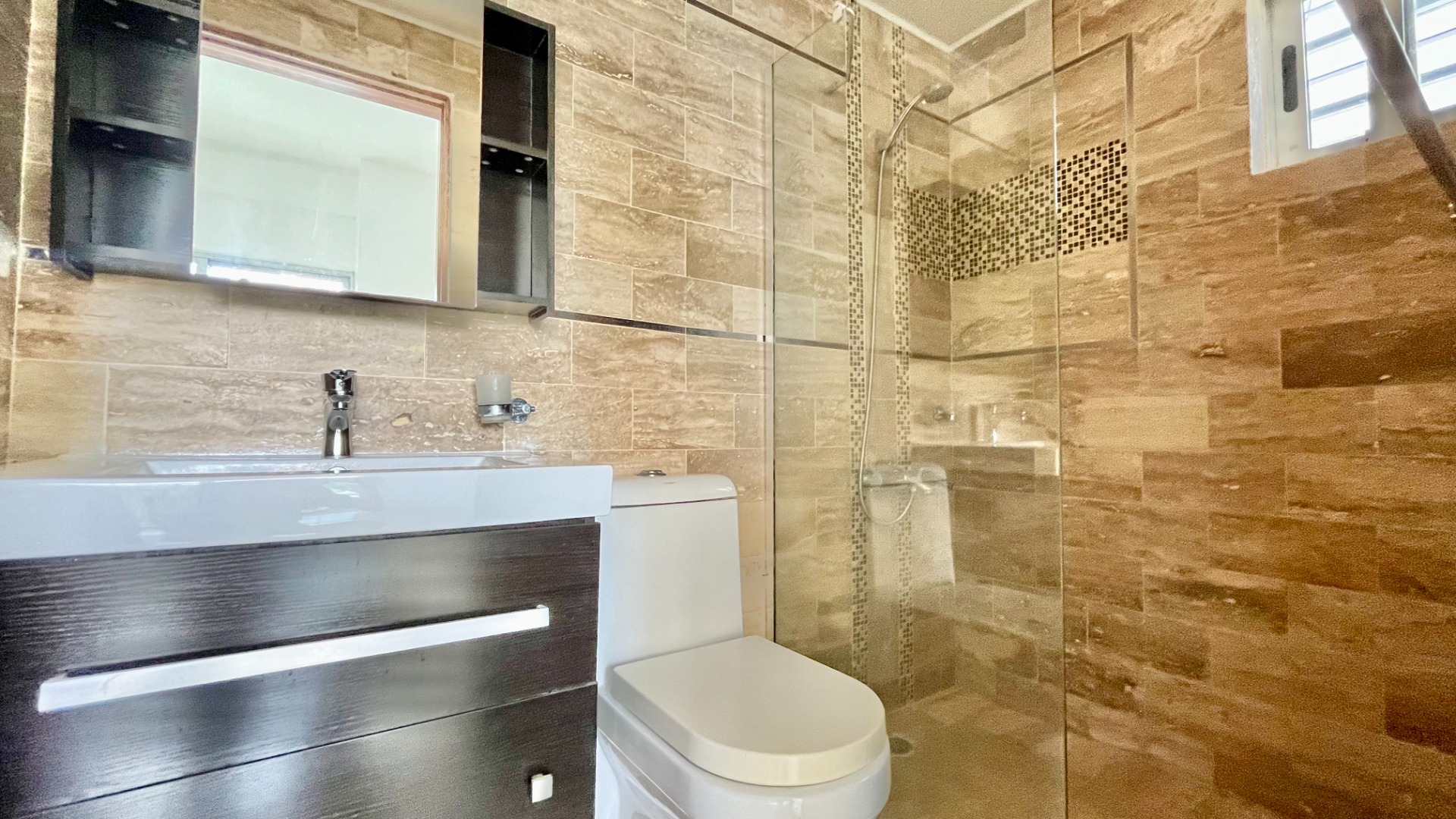 2-br Apartment For Sale In La Julia Santo Domingo - Image 3