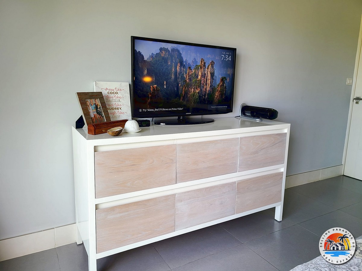 Caribbean Lake 2 Bedroom Condo With Loft - Image 1