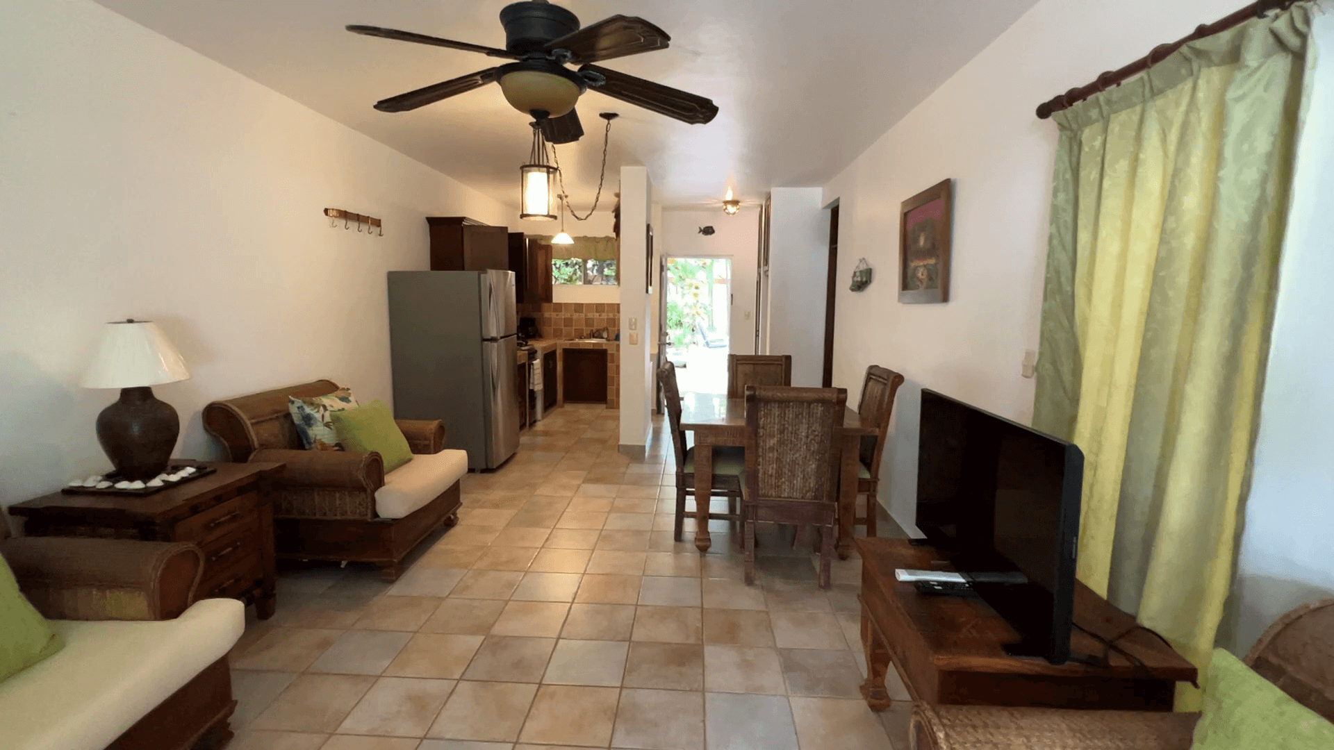 1 Bedroom Condo In With Ocean Views - Image 6