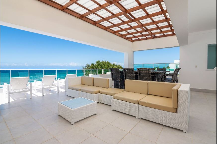 First Class Beachfront Penthouse - Image 3