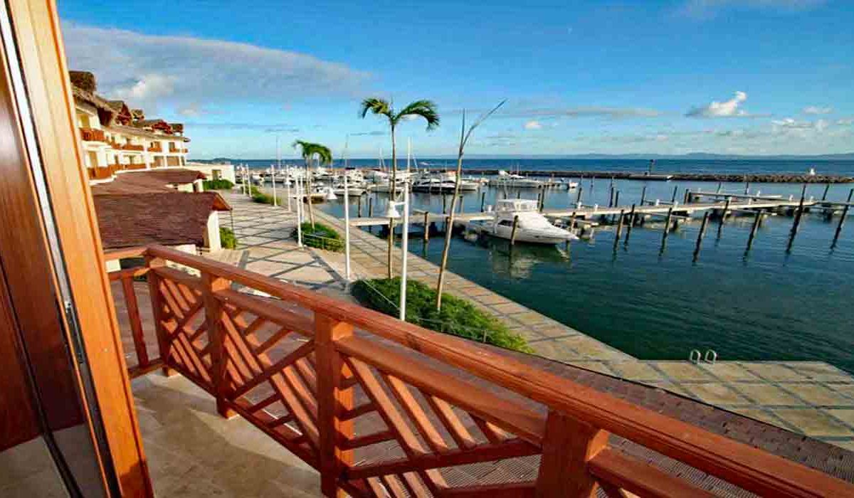 1 Bedroom Waterfront Condo On Puerto Bahia - Image 4
