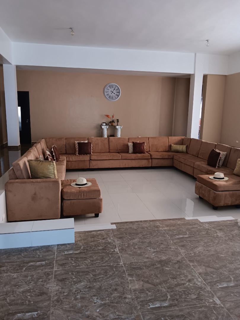 Luxury Villa For Sale - Image 2