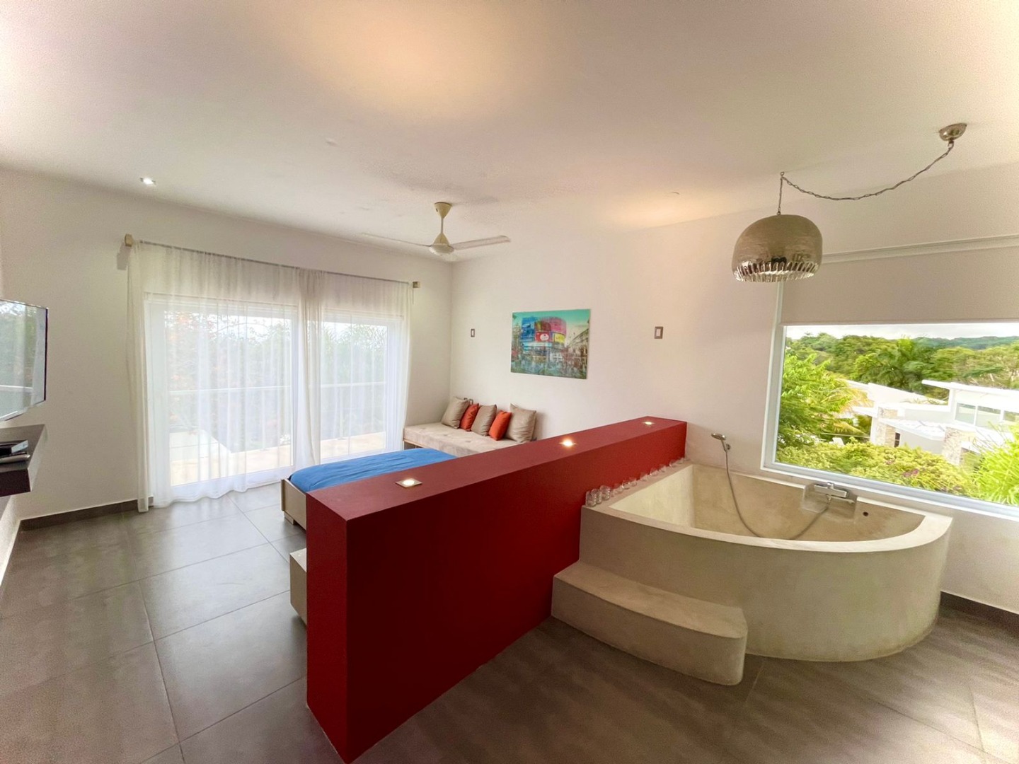 Mountain Home Retreat With Ocean Views - Image 2