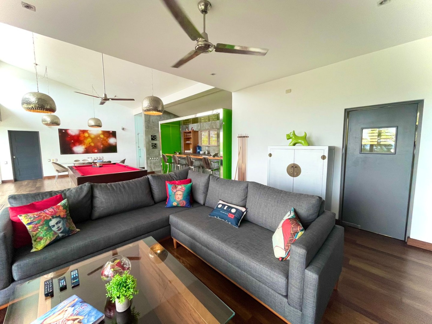 Mountain Home Retreat With Ocean Views - Image 4