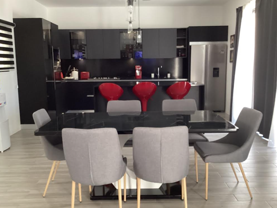 New Modern Villa - Image 4