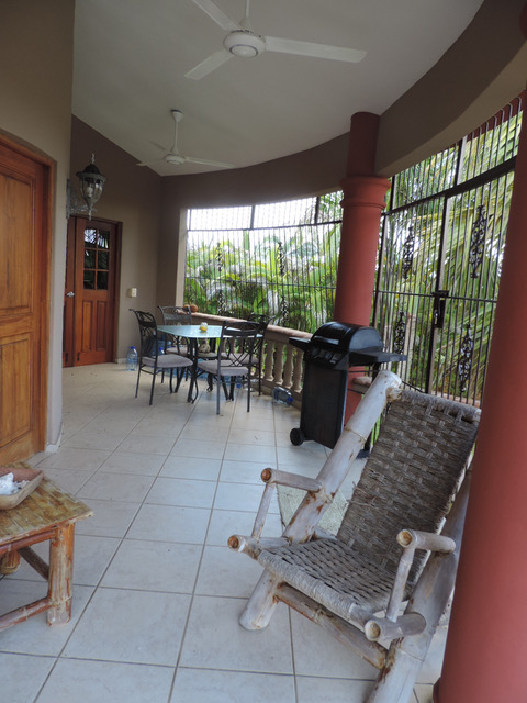 Villa 22 - 3 Bed 2 Bath Villa With Independent Studio - Image 3