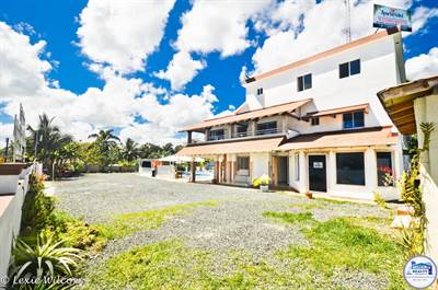 Touristic Aparthotel 22 Rooms With Pool & Restaurant - Image 4