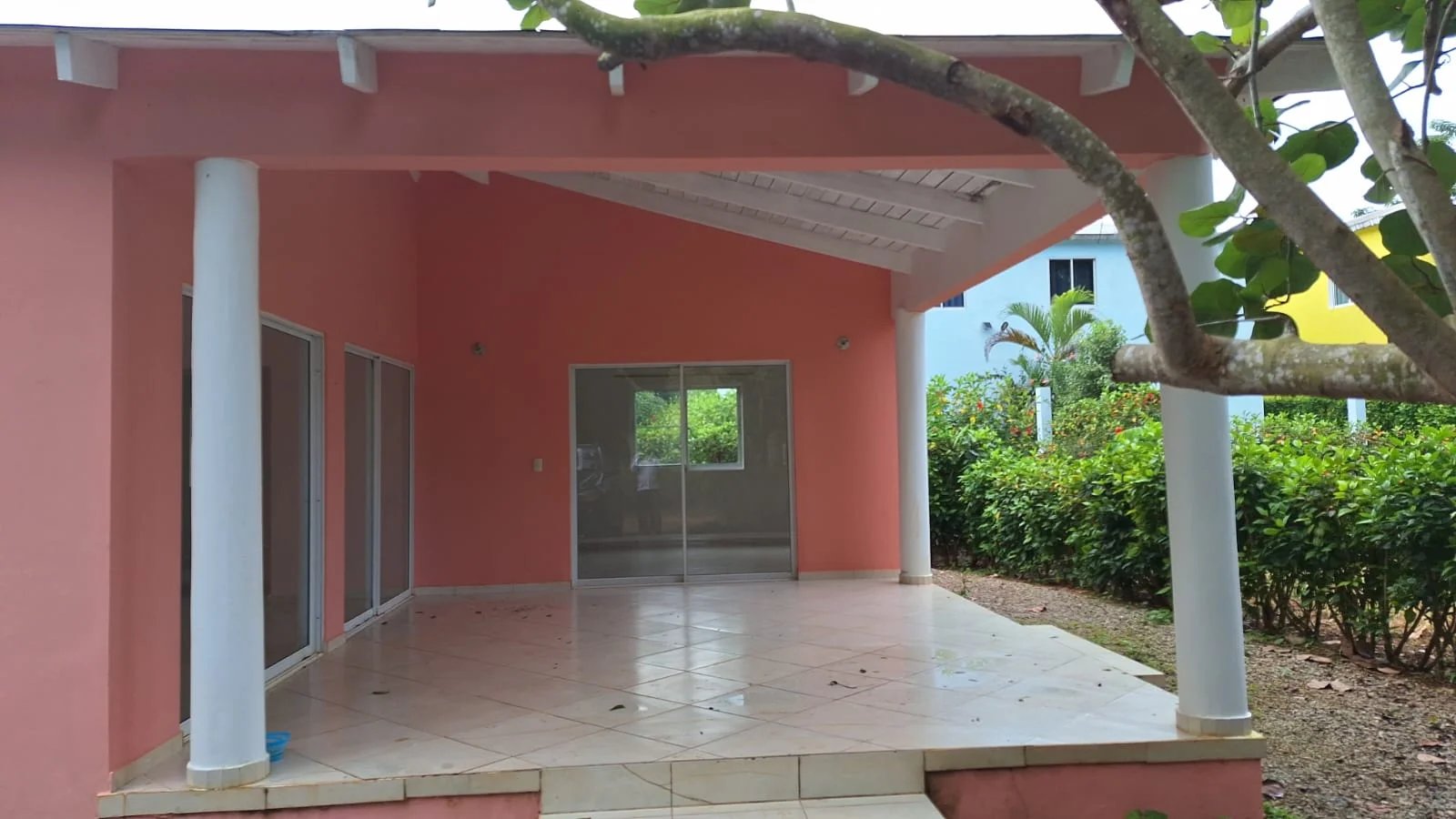 Apartamento con Piscina en Río San Juan - Image 2