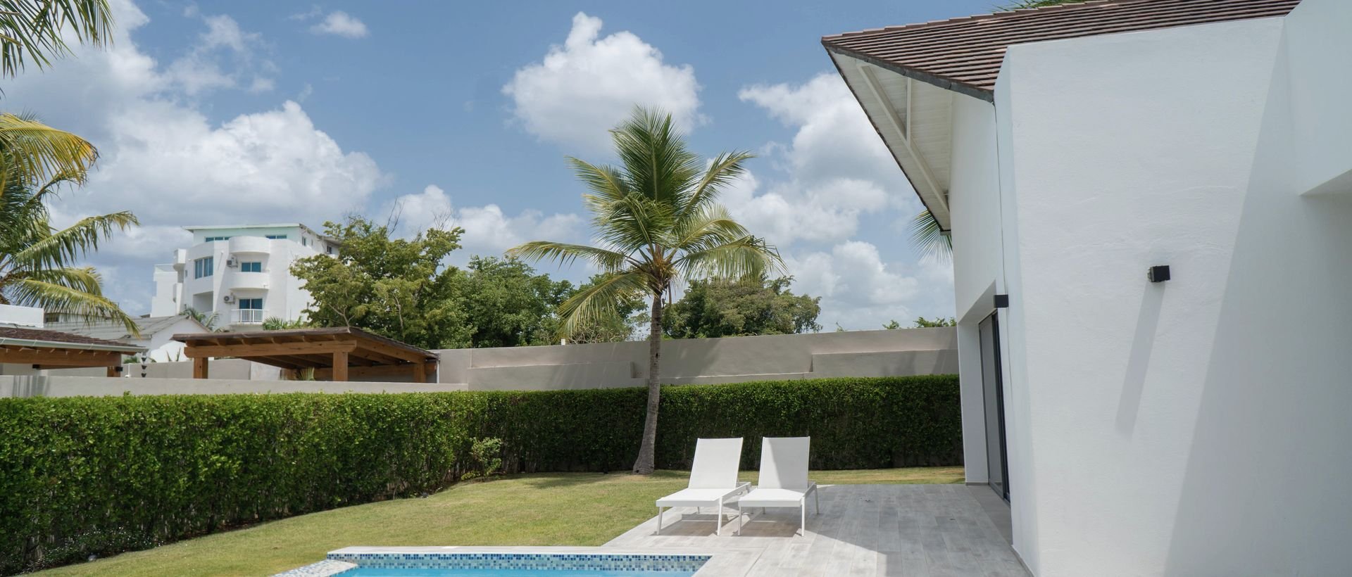 Exclusive Villa In Tracadero; Luxury, Privacy; Sustainability - Image 3