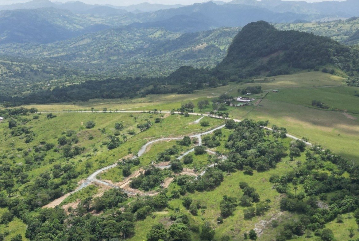 1 Bedroom Bungalows With Incredible Views - Image 3