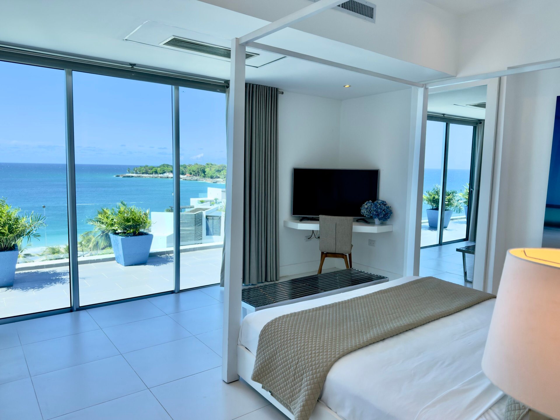 Top of The World Beach Front Penthouse For Sale, Sosúa - Image 4