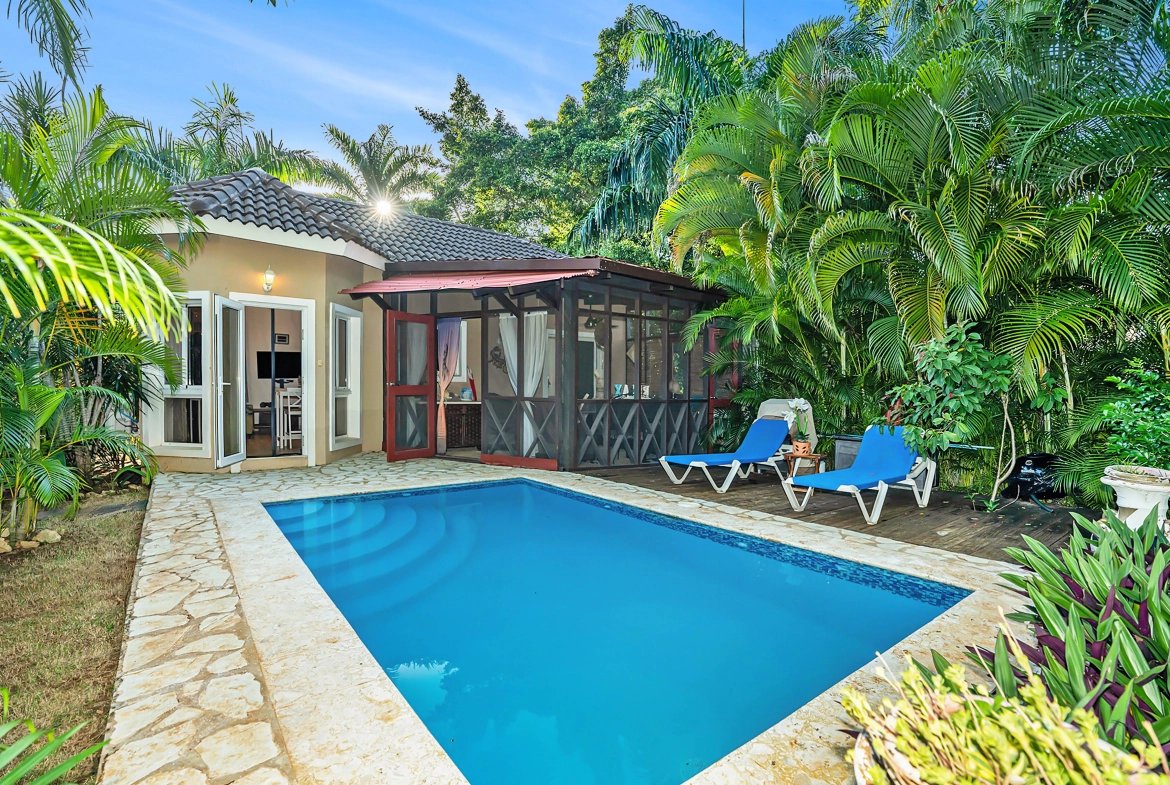 Beautiful 1 Bedroom Villa in Hispaniola  - Image 4