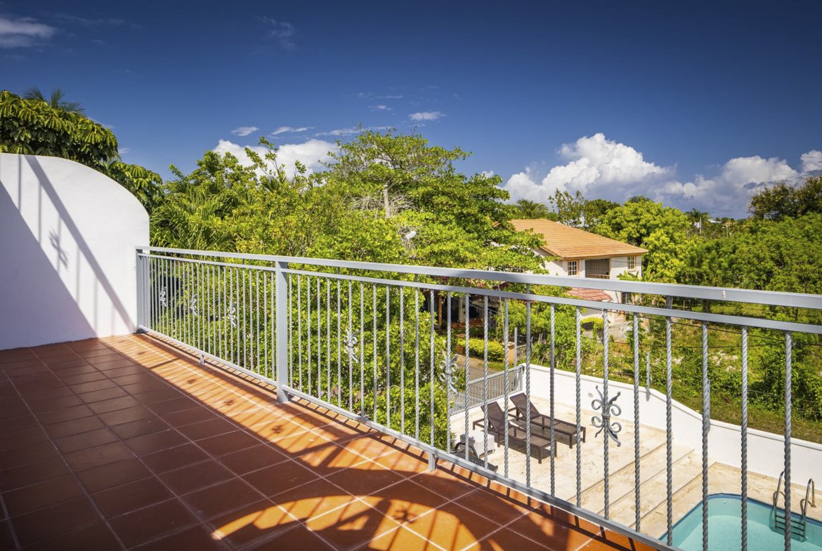 Modern Penthouse - For Sale - Image 2