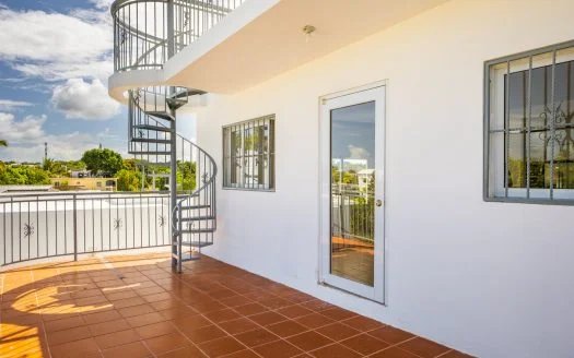 ENORME PENTHOUSE DE 2 NIVELES MÁS AZOTEA - Image 4