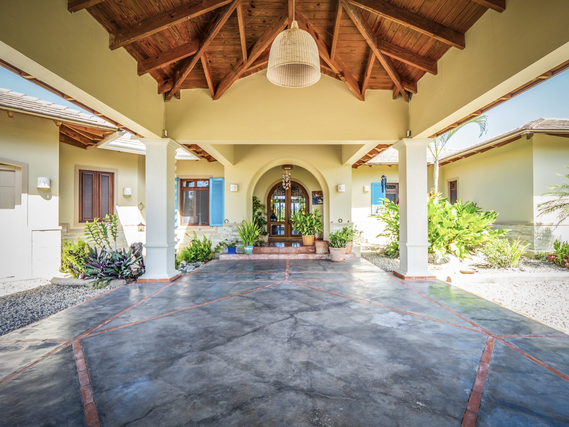 5-Bed Luxury Villa in Haciendas El Choco, Sosua: Ocean Views - Image 3