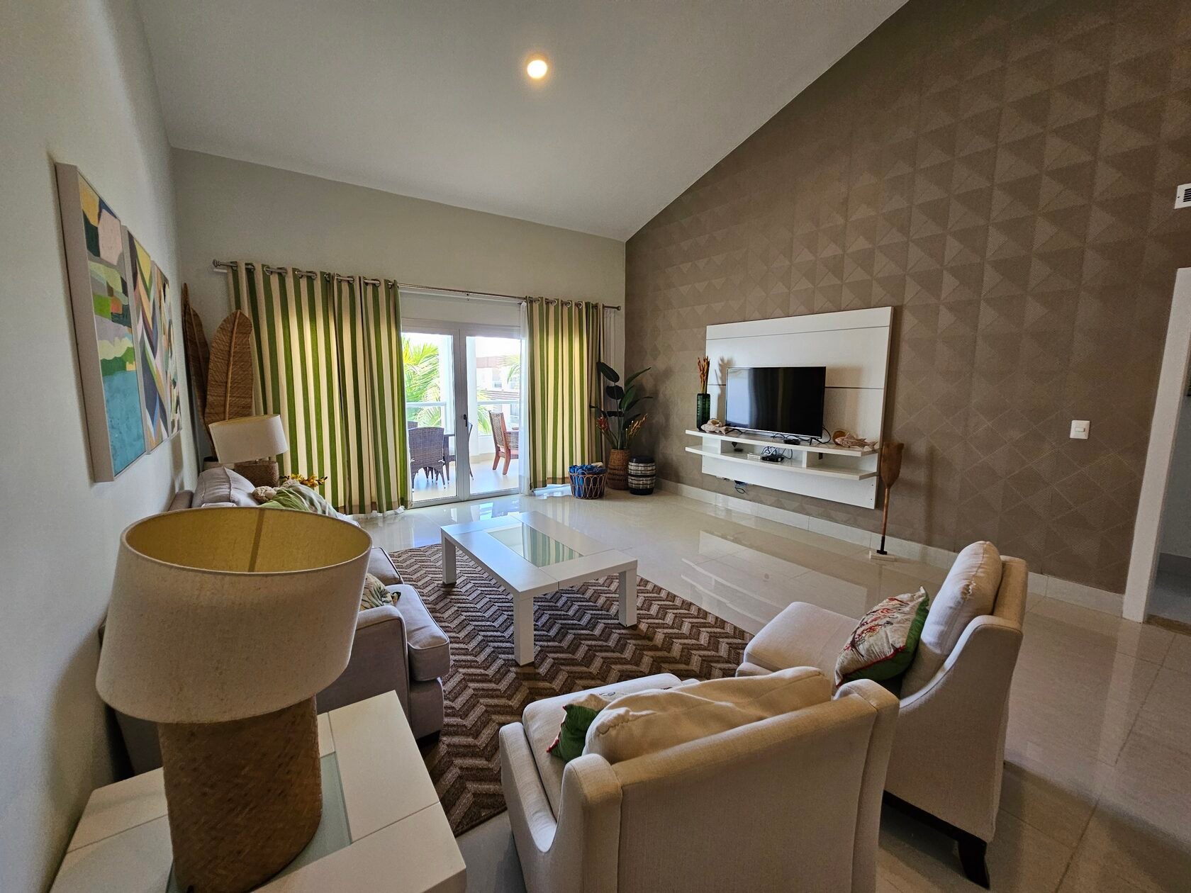 Modern Coastal Living in Cabeza de Toro – Stylish 3 Bedroom Condo with Private Picuzzi - Image 3