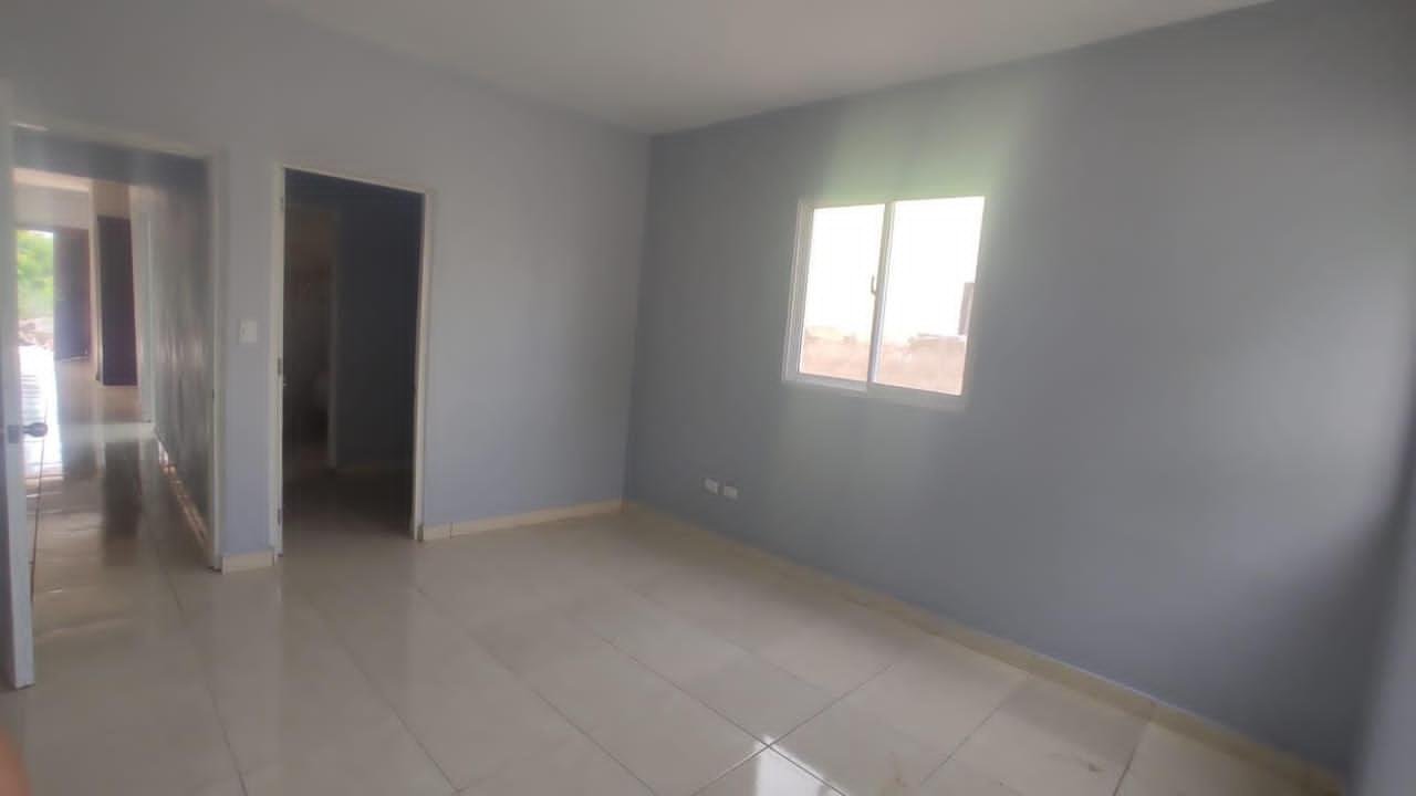 5609 CASA EN RES. LOS ROBLES, PTO. PTA. - Image 2