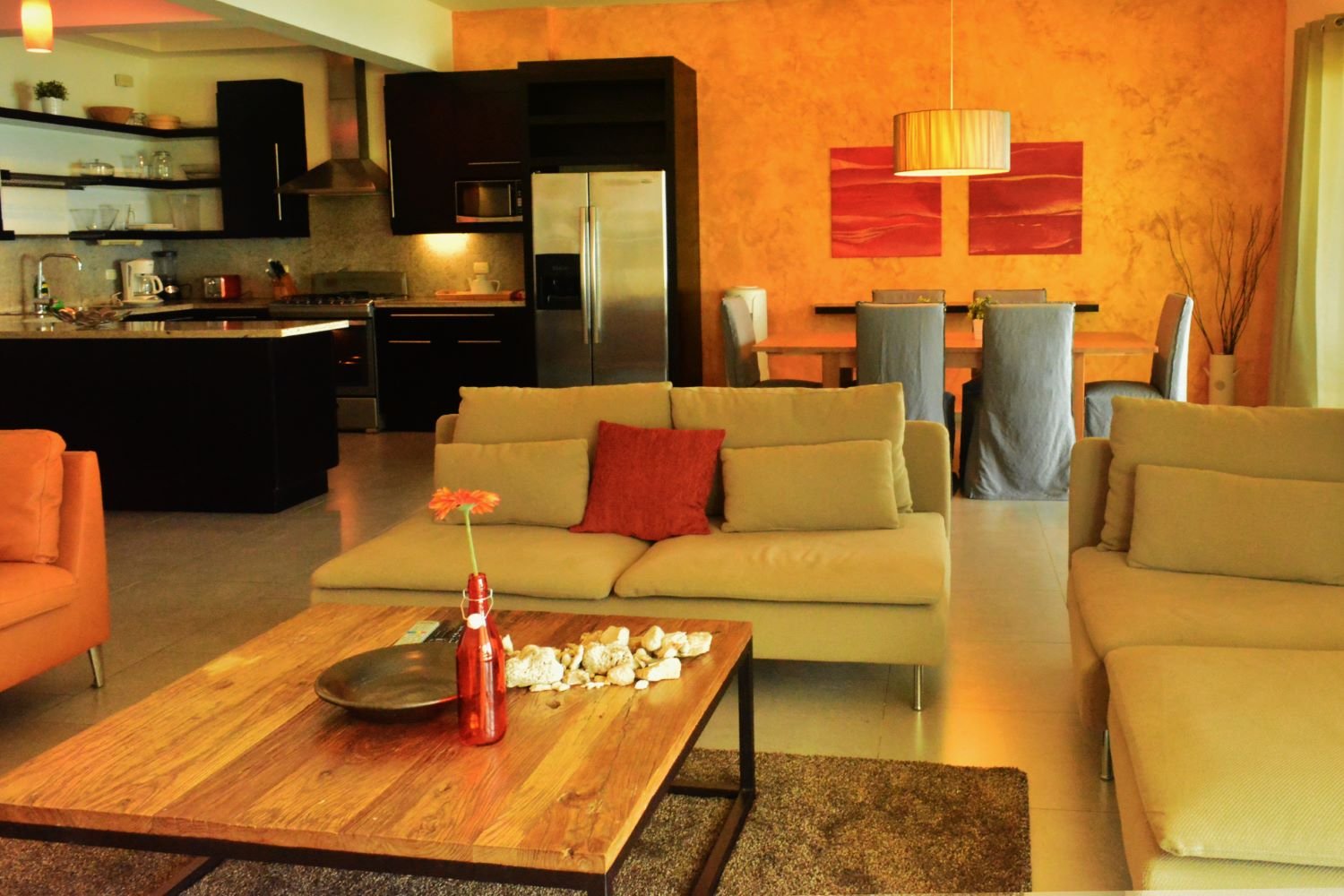 Infinti Blu - Beachfront 2 Bedroom Condo For Sale - Image 2