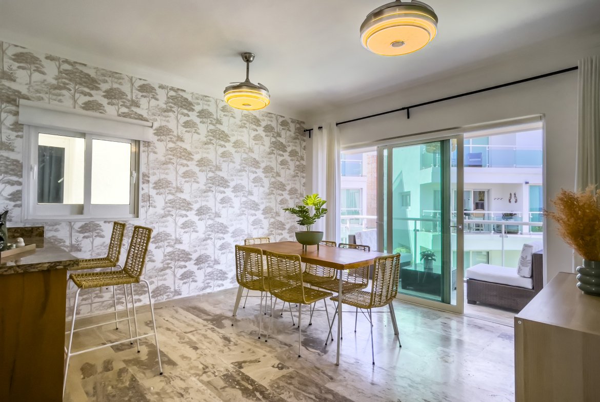 Beautiful Oceafront Condo - For Sale - Image 4