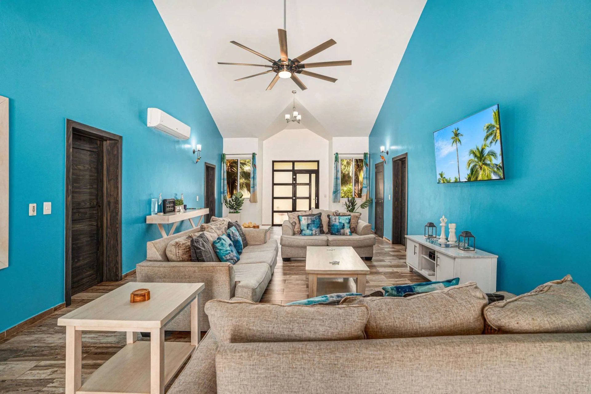 169-D VILLA IN HISPANIOLA, SOSUA - Image 3