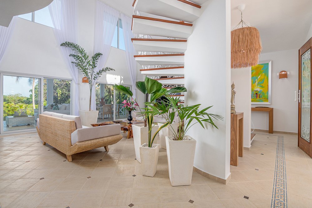 Reduced - Updated Coastal Luxury Home For Sale in Seahorse Ranch, Sosua Cabarete Real Estate - Image 4