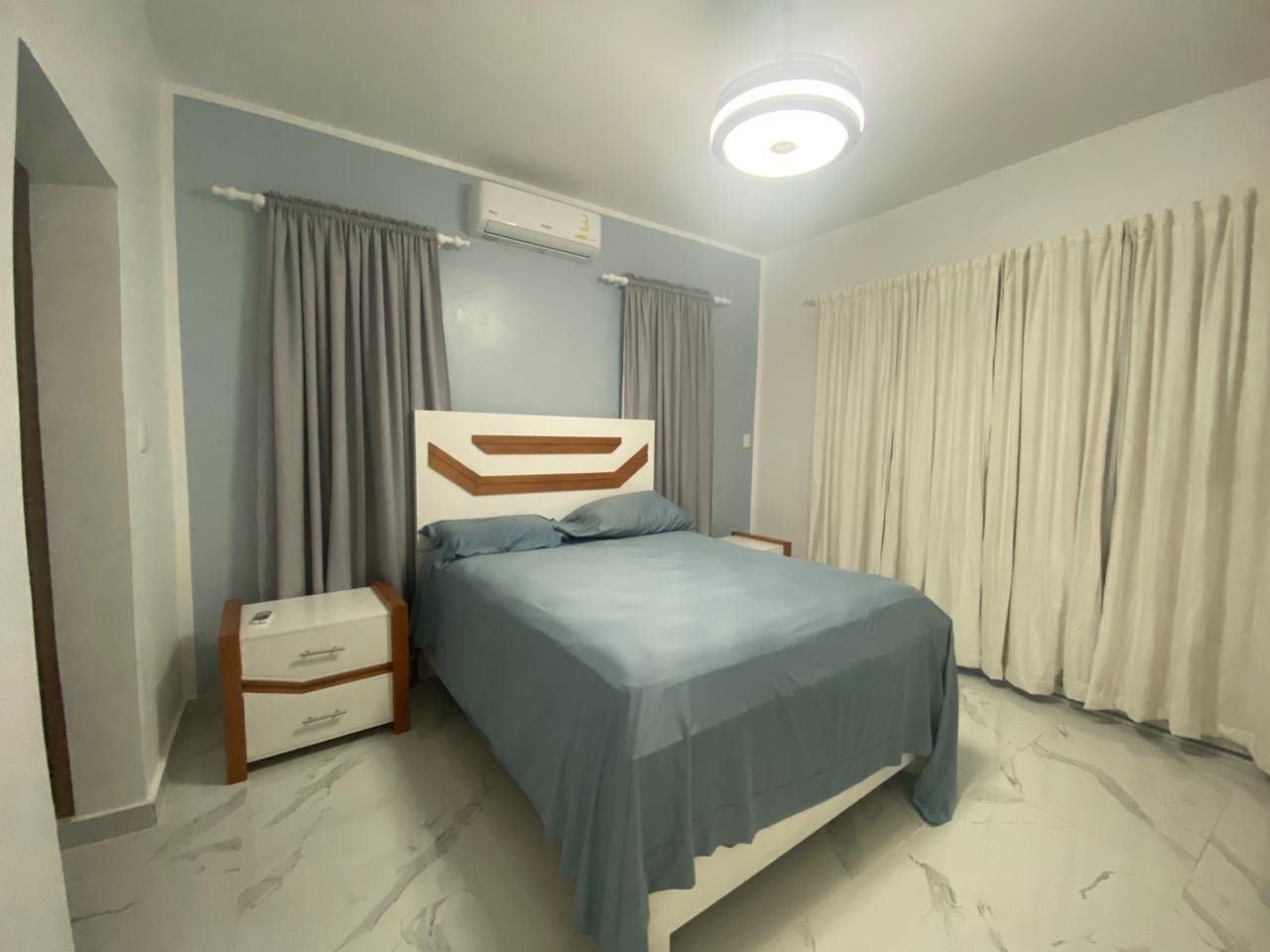 1449 - CASA EN EL DORAL, PTO. PTA. - Image 4