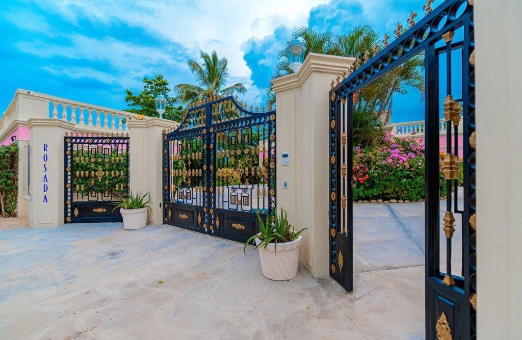 Luxury Villa | Prime Location | Investment Opportunity - Image 3