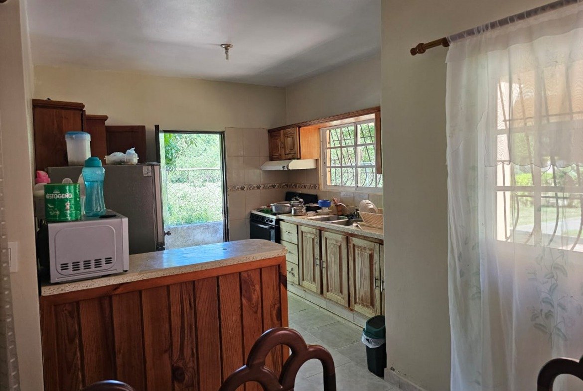 House in Cabarete for Sale, Close To Center And The Beaches - Image 2