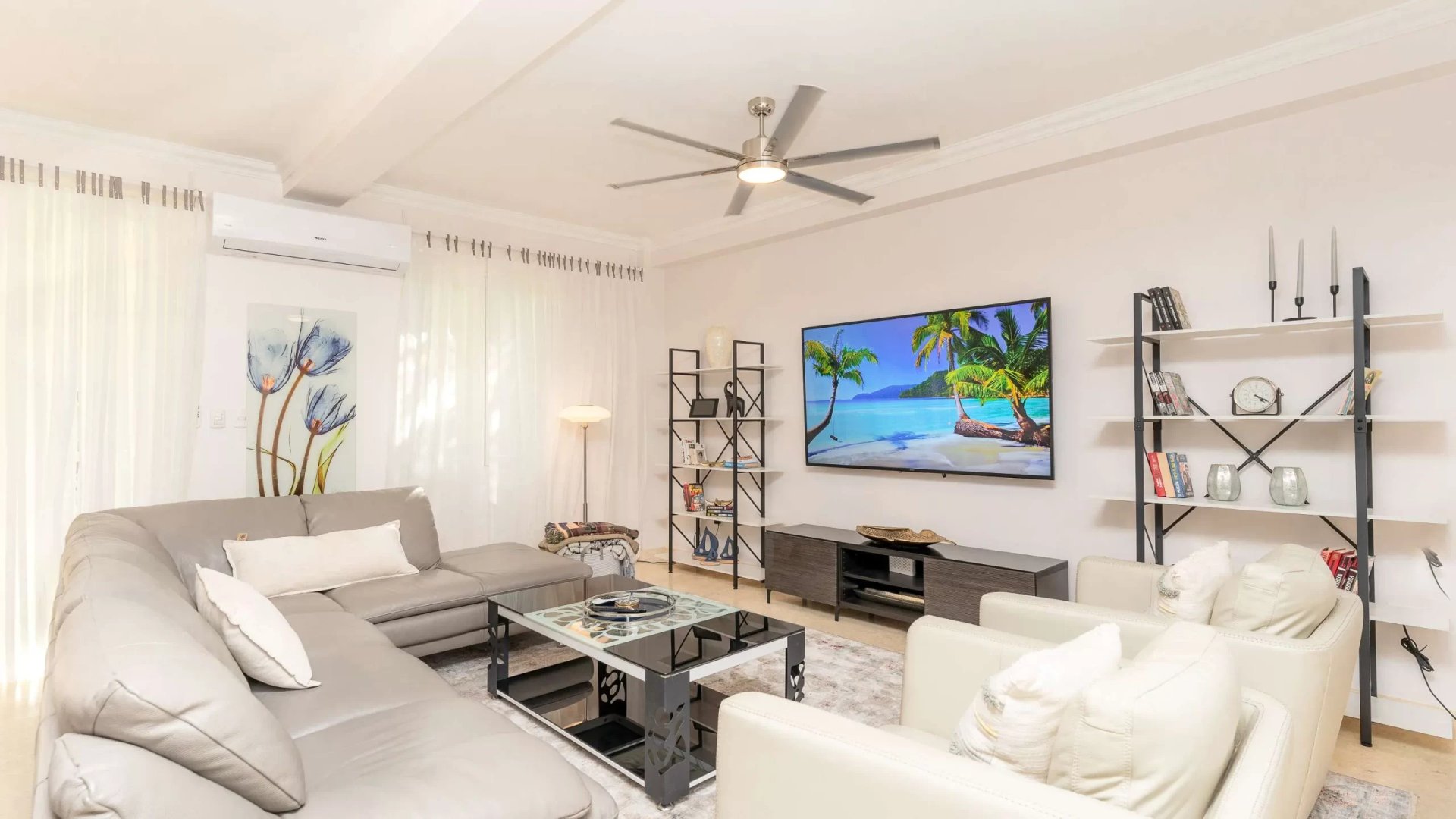 200-D GREAT LOCATION, APARTMENT IN HISPANIOLA BEACH, SOSÚA - Image 3