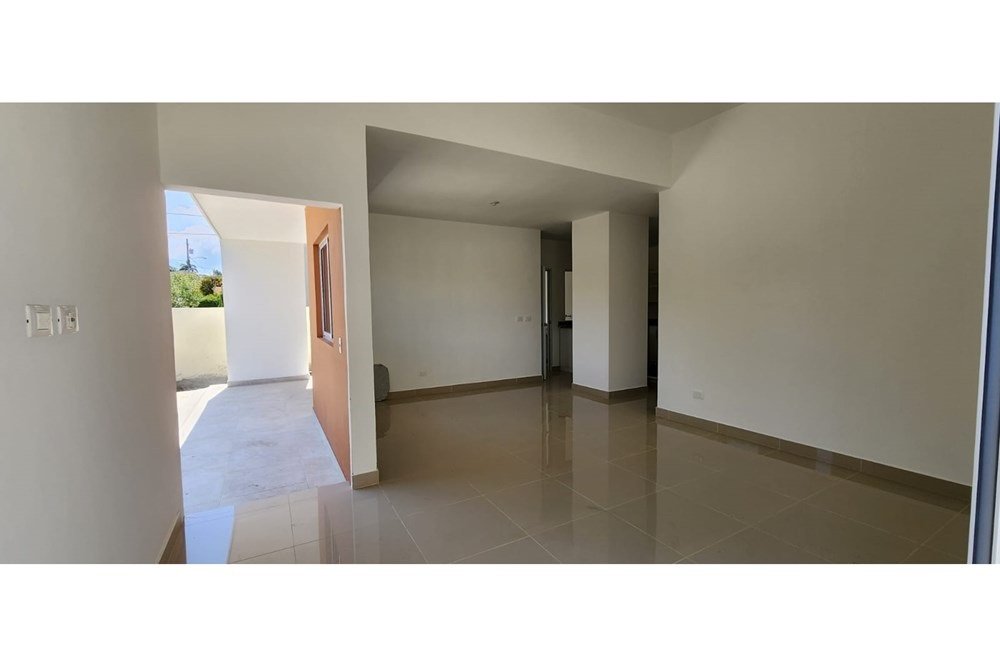 1607- VILLA EN PRADERAS DORADAS, PUERTO PLATA - Image 5