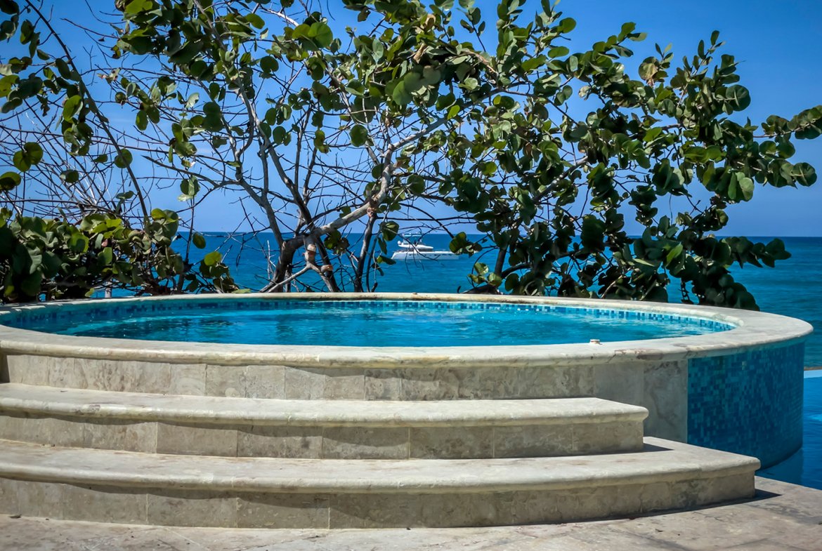 Stunning 3 Bedroom Oceanfront Condo In Sosua For Sale - Image 3