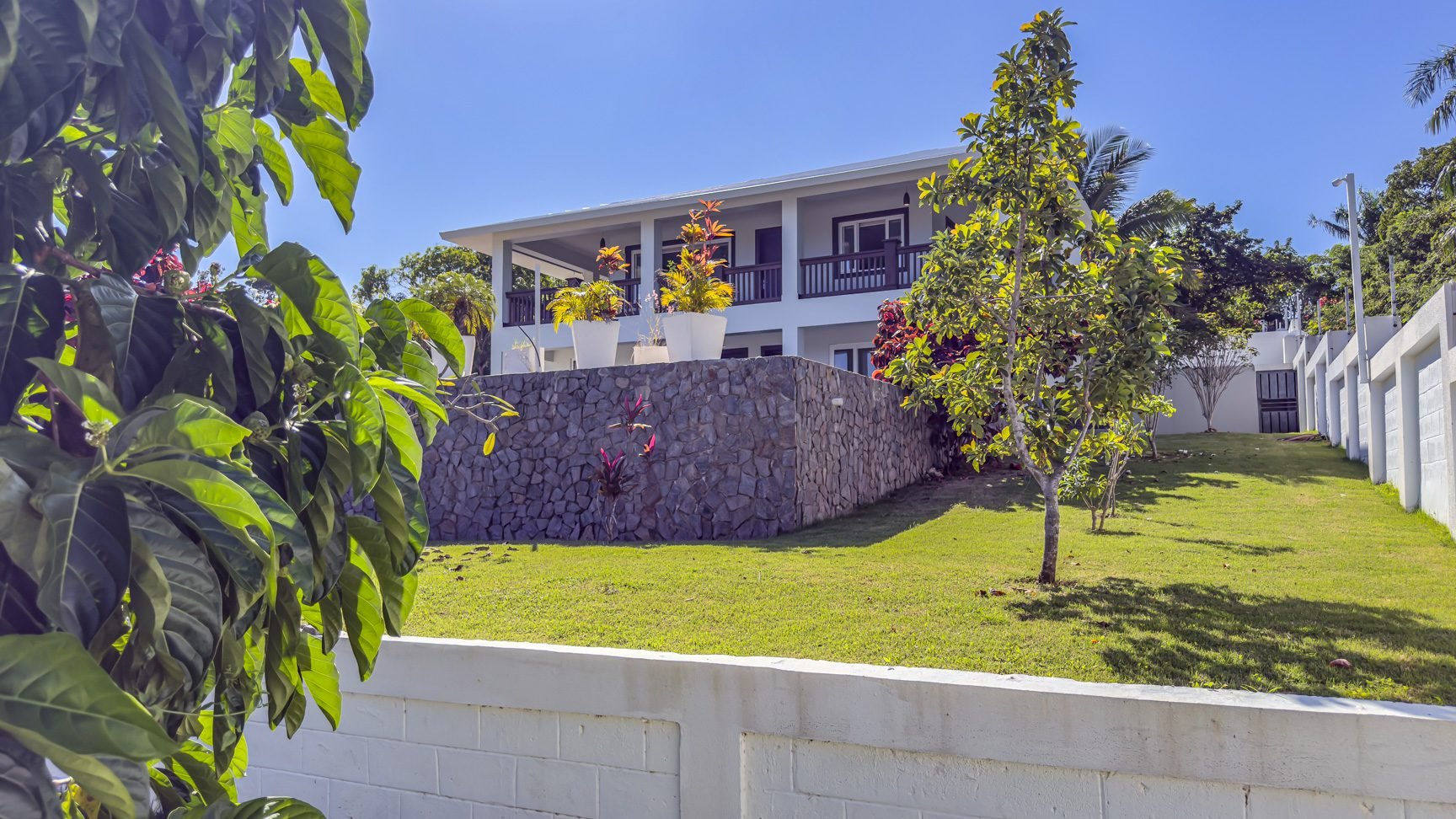 Modern 3BR Villa with Ocean Views – La Mulata, Sosúa - Image 2