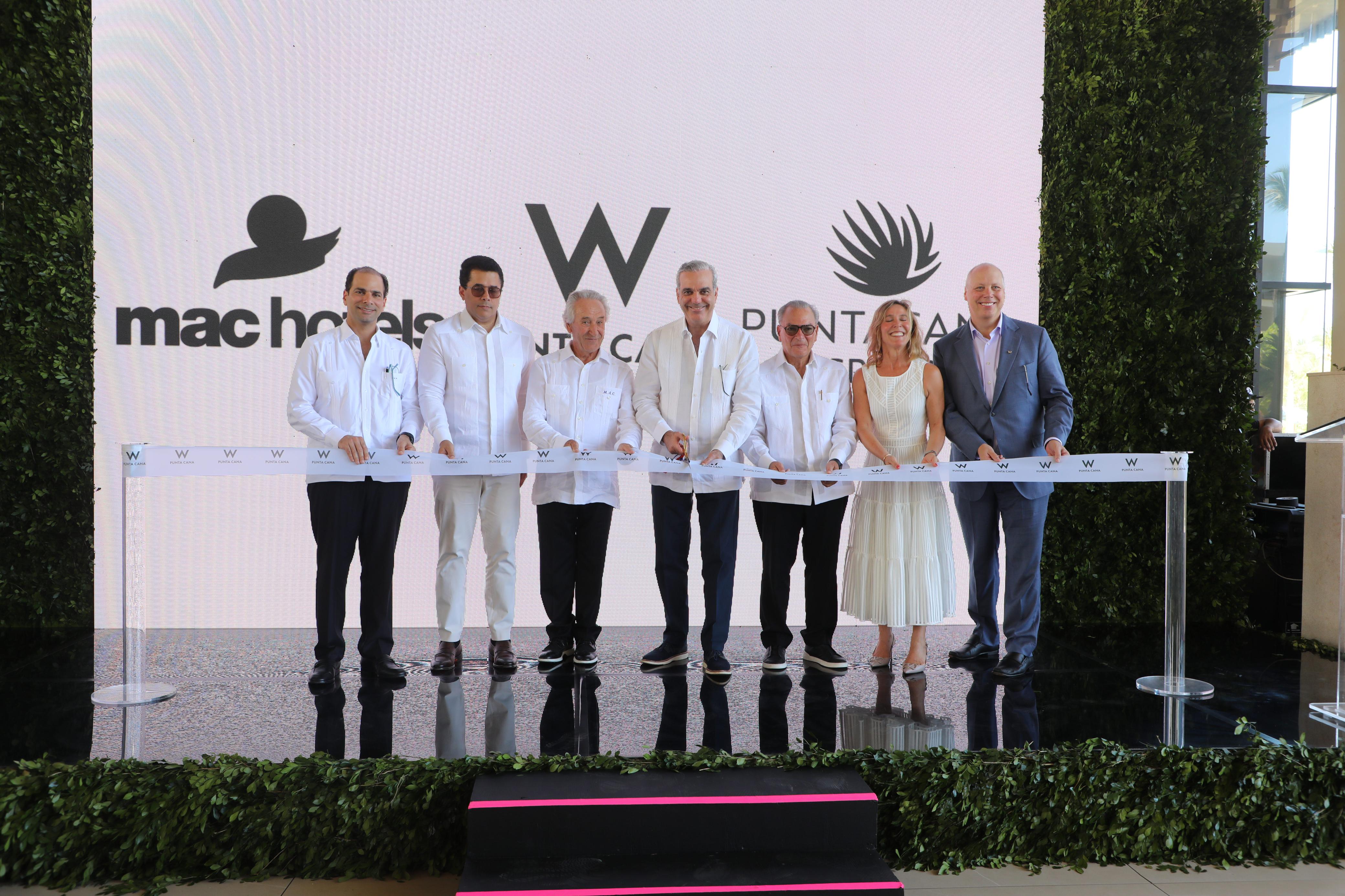 Dominican President Declares Nation Top Investment Hub in LatAm