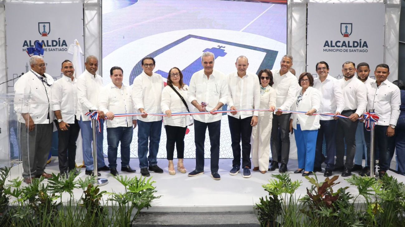 Abinader Inaugurates Projects, Oversees Works Across Santiago Province