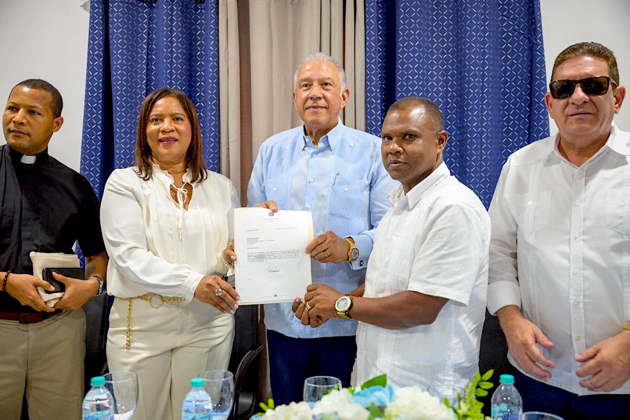 Dominican Government Funds Key Community Projects in Monseñor Nouel
