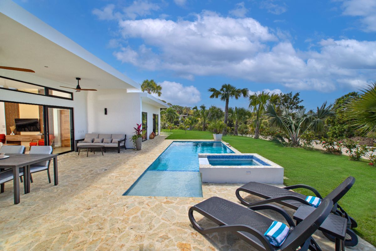 Summer house, a tropical nest, comfortable and exquisite - Image 3