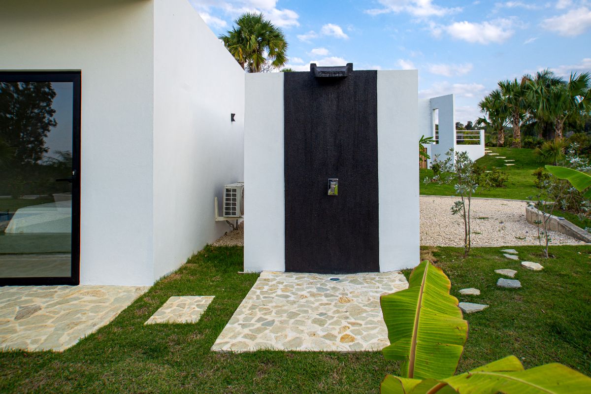 Summer house, a tropical nest, comfortable and exquisite - Image 5