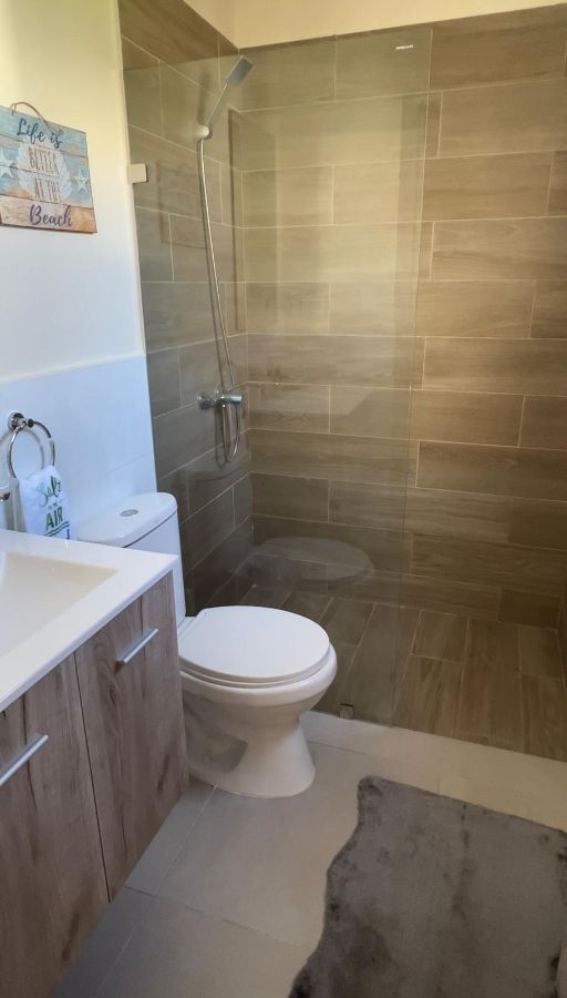 Fully Furnished 2-Bedroom Villa Minutes from Dowtown - Image 4