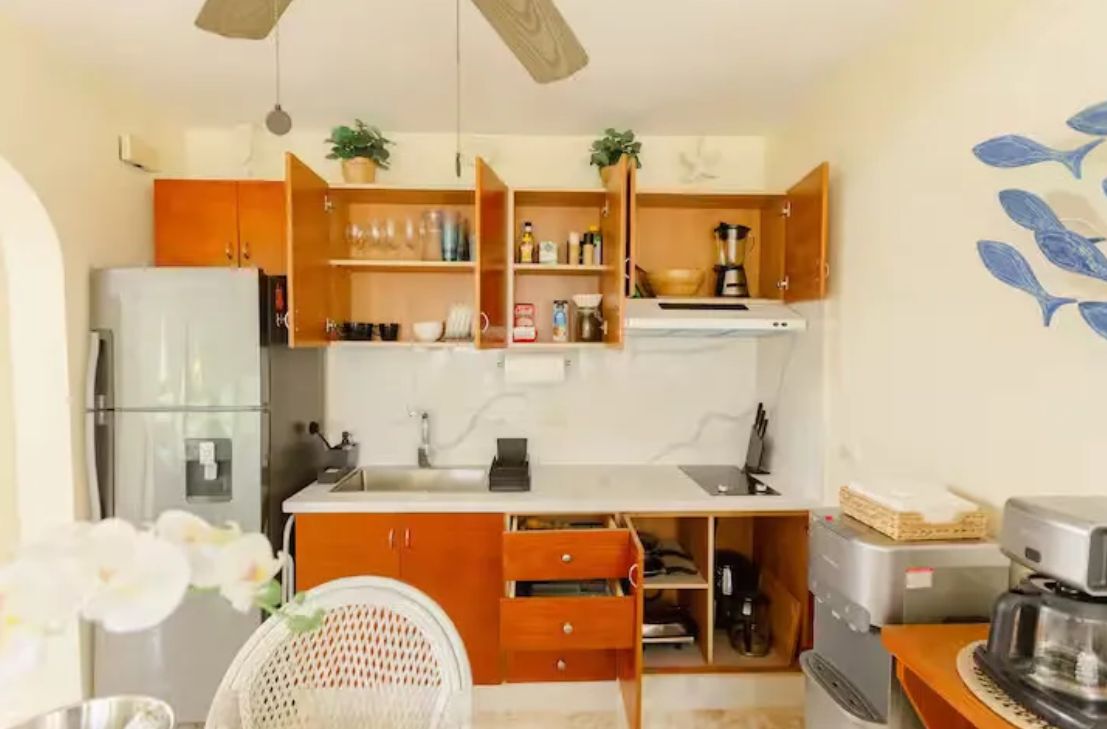 2-Bedroom Beachfront Condo in Los Corales Just Steps from the Sand - Image 5