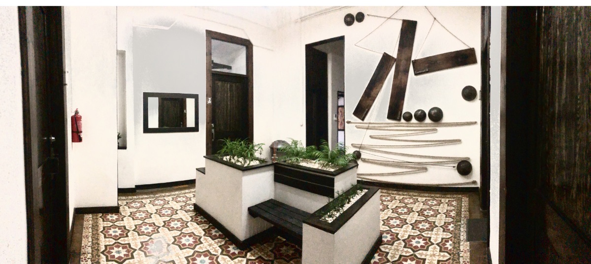 Aparta-Hotel for sale with commercial space in Zona Colonial, (Great- income producing property) - Image 2