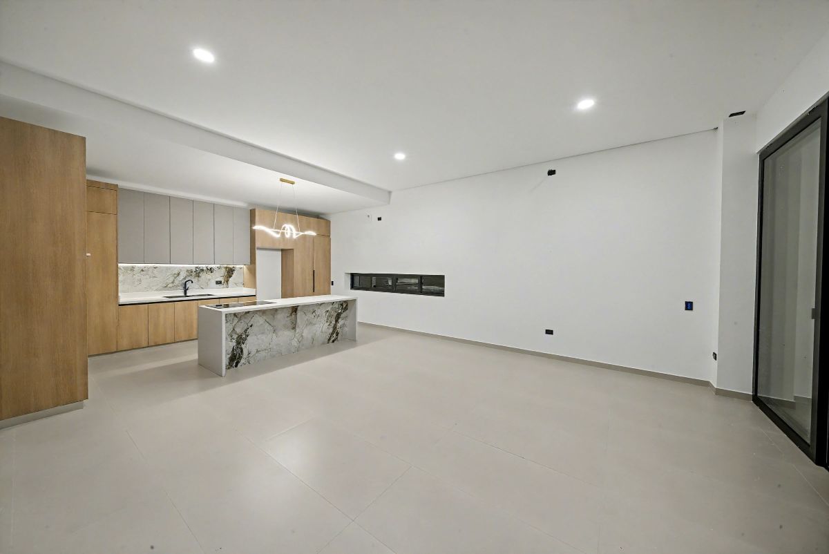 Timeless Luxury Villa in Exclusive Caletón Residences, Cap Cana - Image 3