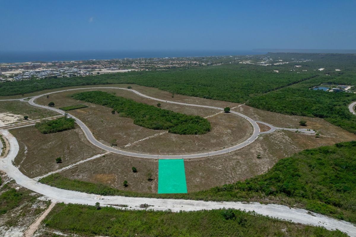 Prime Homesite in Racquet Village, Cap Cana Steps from Tennis & Padel - Image 3