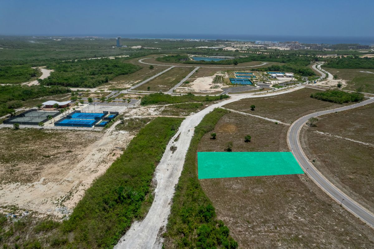 Prime Homesite in Racquet Village, Cap Cana Steps from Tennis & Padel - Image 4
