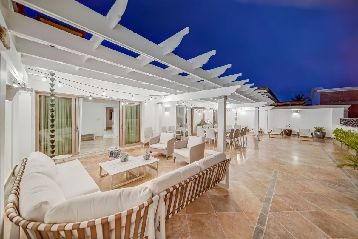 Oceanfront 4-Bedroom Luxury Penthouse in Fundadores, Marina Cap Cana with Private Rooftop & Panoramic Views - Image 5